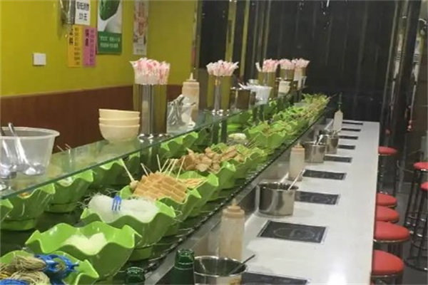 回味旋转小火锅产品 门店图片