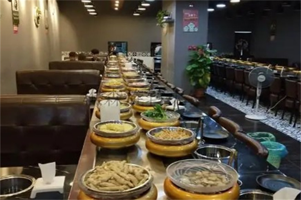 回味旋转小火锅产品 门店图片