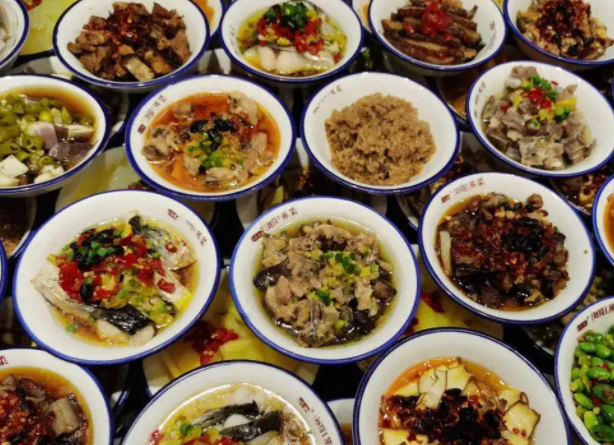 饭满鲜小碗菜费多少钱？如何开店