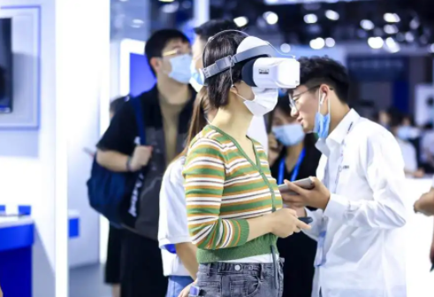 百度VR需要多少钱？条件有哪些