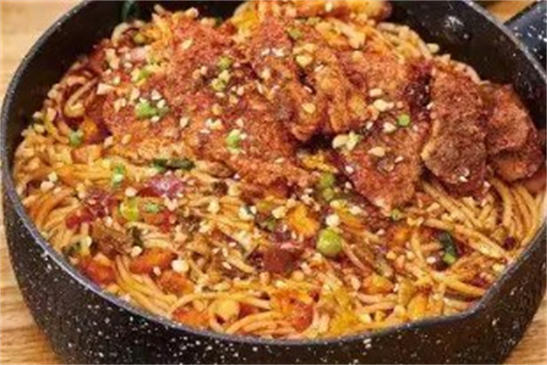 小熊咕噜卤粉