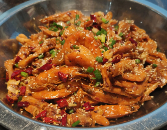 杨大师鸭恋虾费多少钱？流程是什么