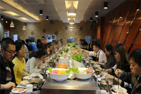 烟台旋转小火锅产品 门店图片