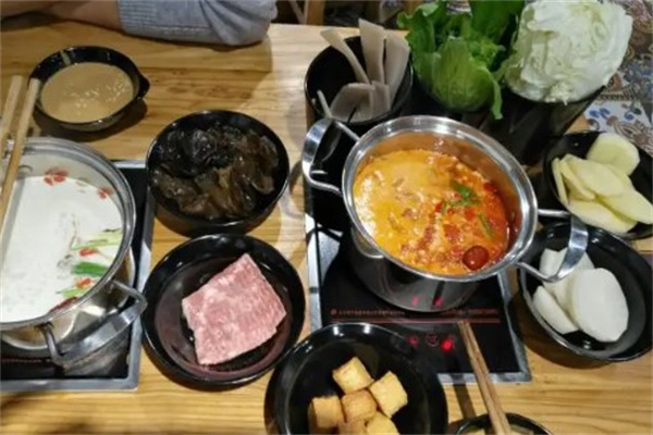 吾蜀巷子小火锅
