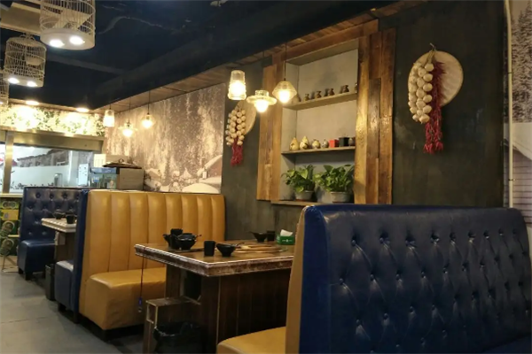 他大舅铁锅炖产品 门店图片