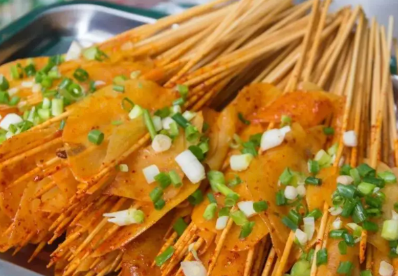 土豆先生油炸小吃串串费是多少