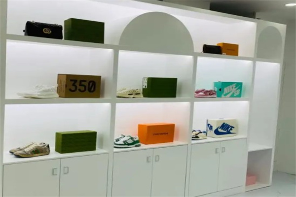 河马洗鞋馆产品 门店图片