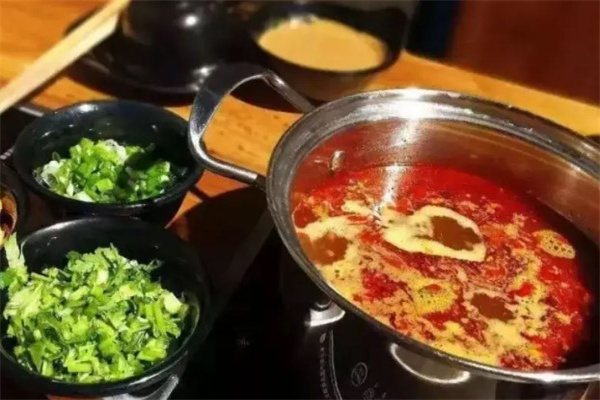 咕嘟小火锅