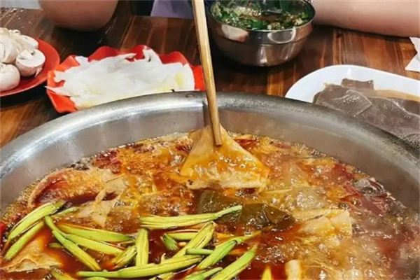 山城小火锅
