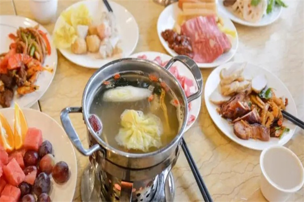 川味旋转小火锅