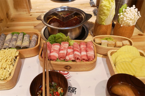 良弥一味小火锅