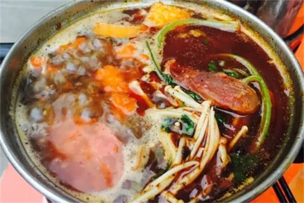 川味旋转小火锅