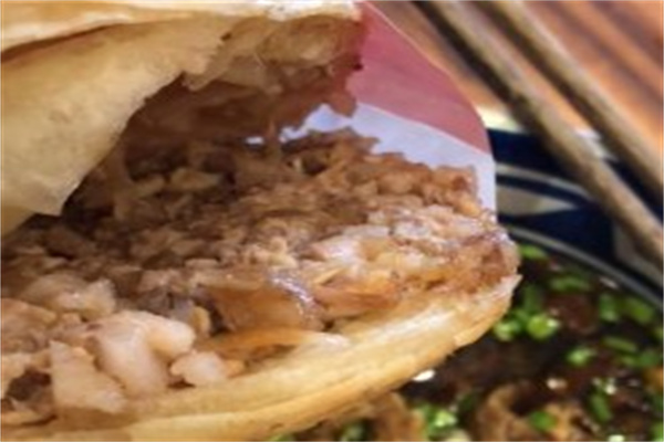 他舅肉夹馍