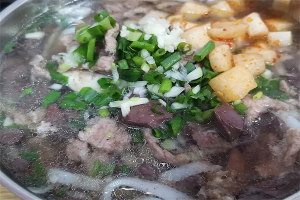 喜舅家杀猪粉