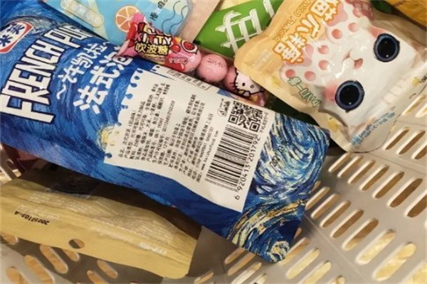 零食有鸣