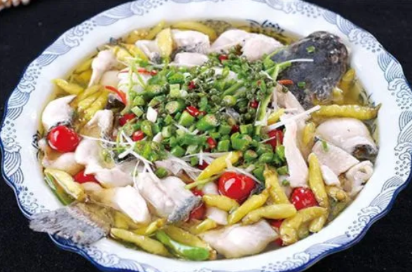 酸菜小鱼费多少？怎么样