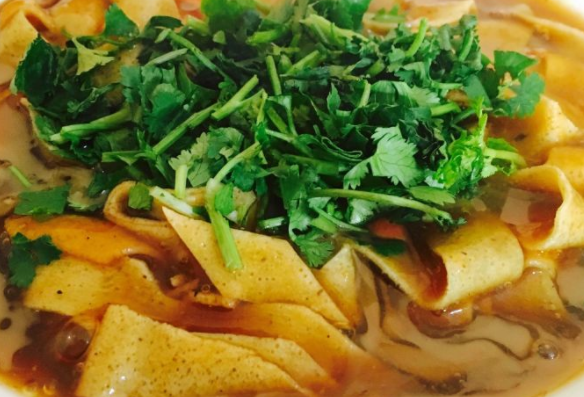 四姐锅巴菜多少钱？流程是什么