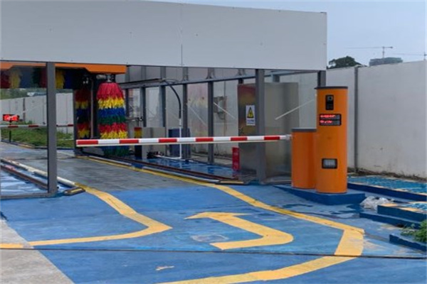 小猫自助洗车