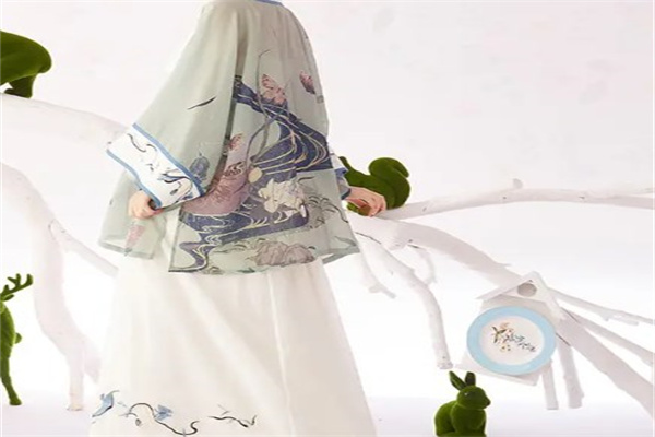 豆蔻记汉服