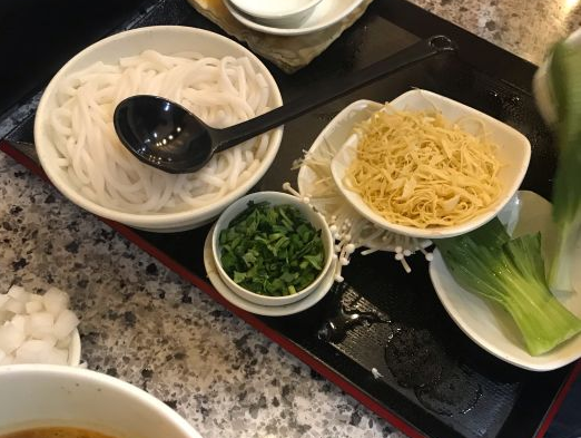 仲氏过桥米线费用？的条件有哪些