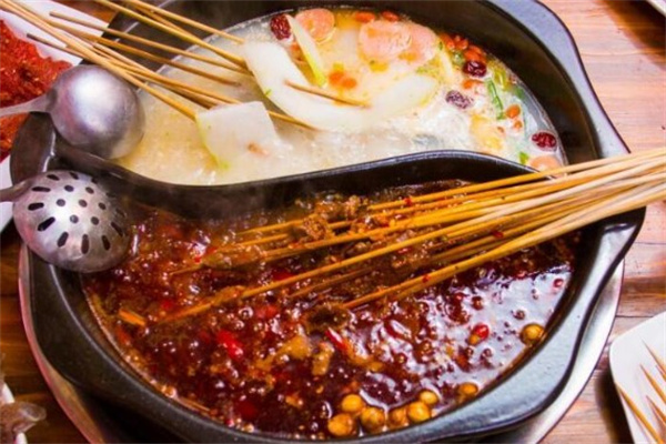 小春风扒炉串串香产品 门店图片