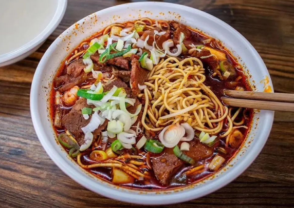 襄阳牛肉面