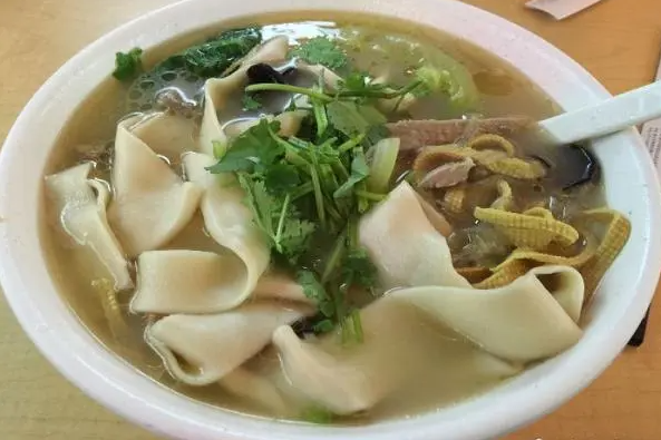 萧记烩面费？条件有哪些