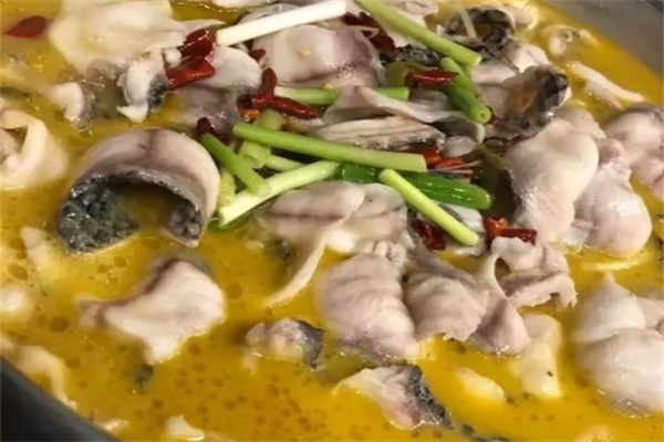 江可酸菜鱼