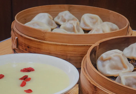 巴特包子