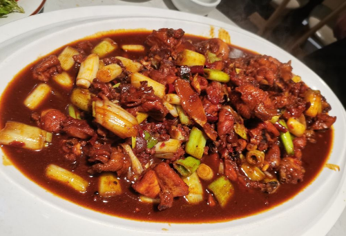 小鱼炒鸡
