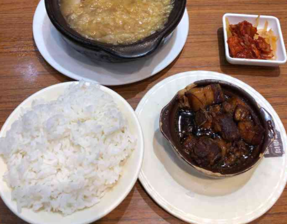李记老南岗坛肉米饭