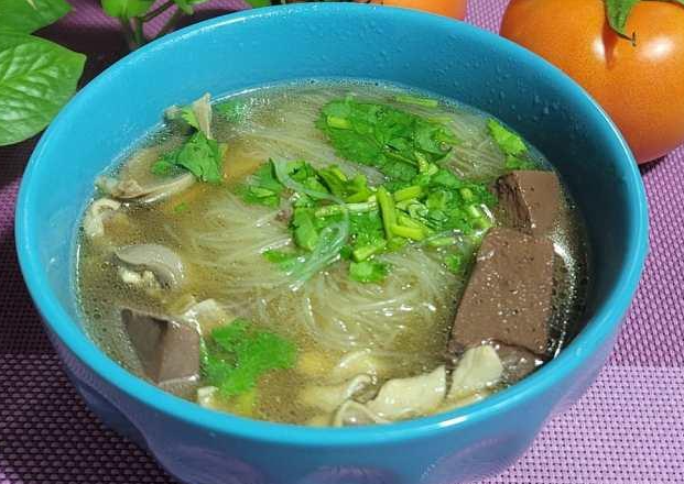 土味老鸭粉丝汤
