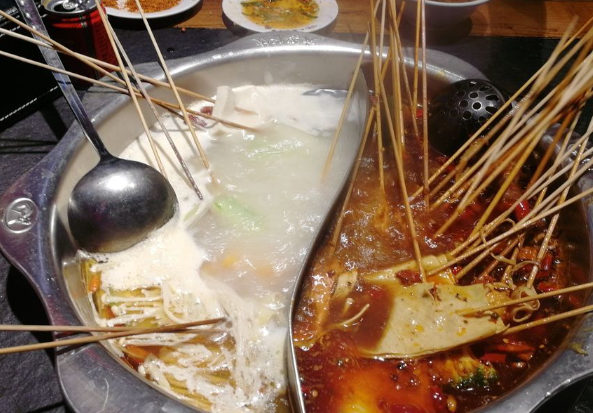 六婆麻辣串串香
