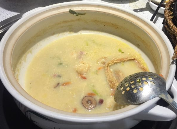 汤潮猪肚鸡