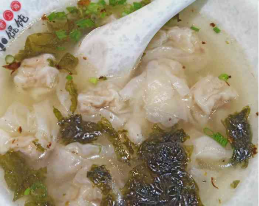 老上海馄饨铺