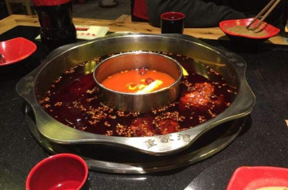 董家湾重庆老火锅