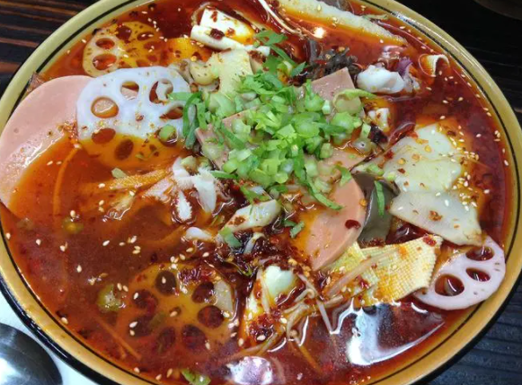蜀玲冒菜