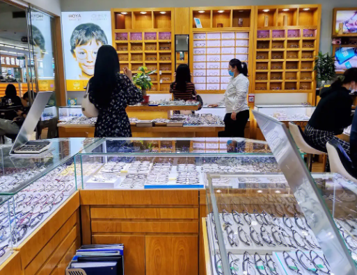 开一家茂昌眼镜店需要吗？条件有哪些