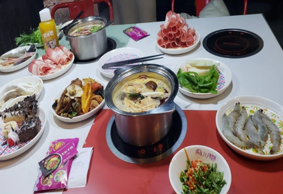 九月娇自助火锅店需要多少？流程是什么
