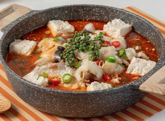 六味豆花鱼咋样？条件是什么