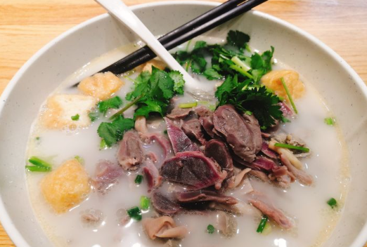 鸭得堡鸭血粉丝