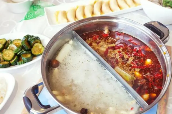 烂豆花火锅费是多少？优势是什么