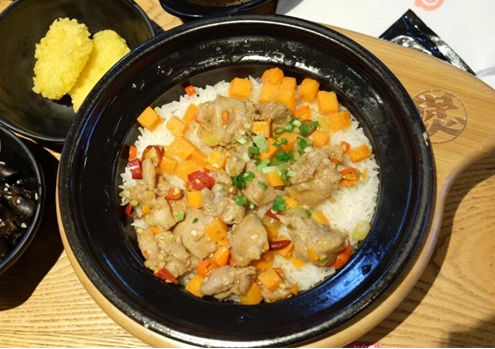 粮里煲仔饭费多少钱？怎么样
