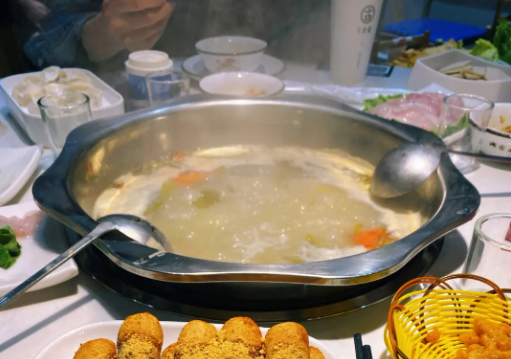 龙液酸汤乌鱼府费多少？优势有哪些