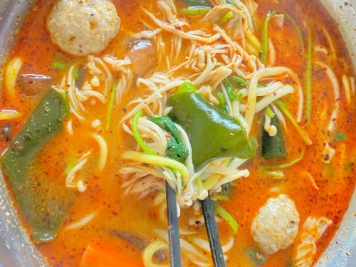 豌豆侠麻辣烫