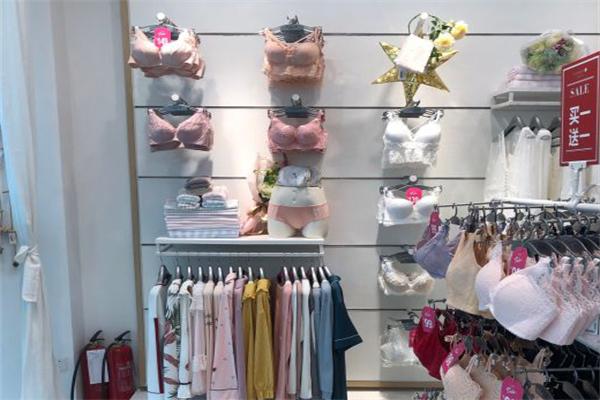 小靓美内衣产品 门店图片