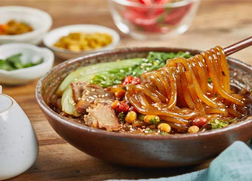 巴方酸辣粉费多少钱？扶持是什么