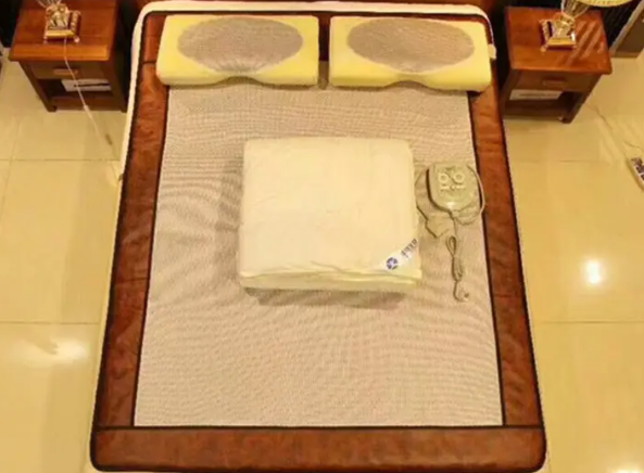 碧玺3D立体养生睡吧