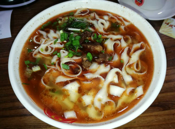 来味轩刀削面店