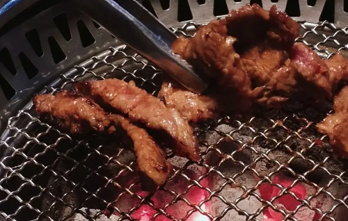 探牛烤肉店